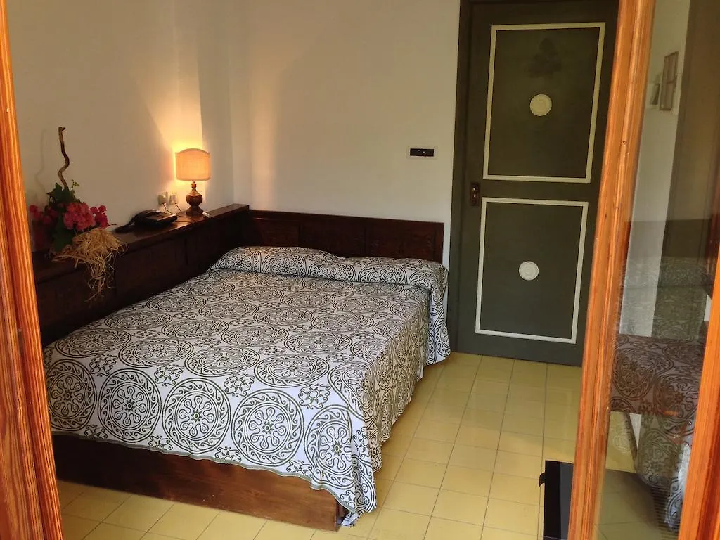 ****  Hotel Carasco Lipari  Italien