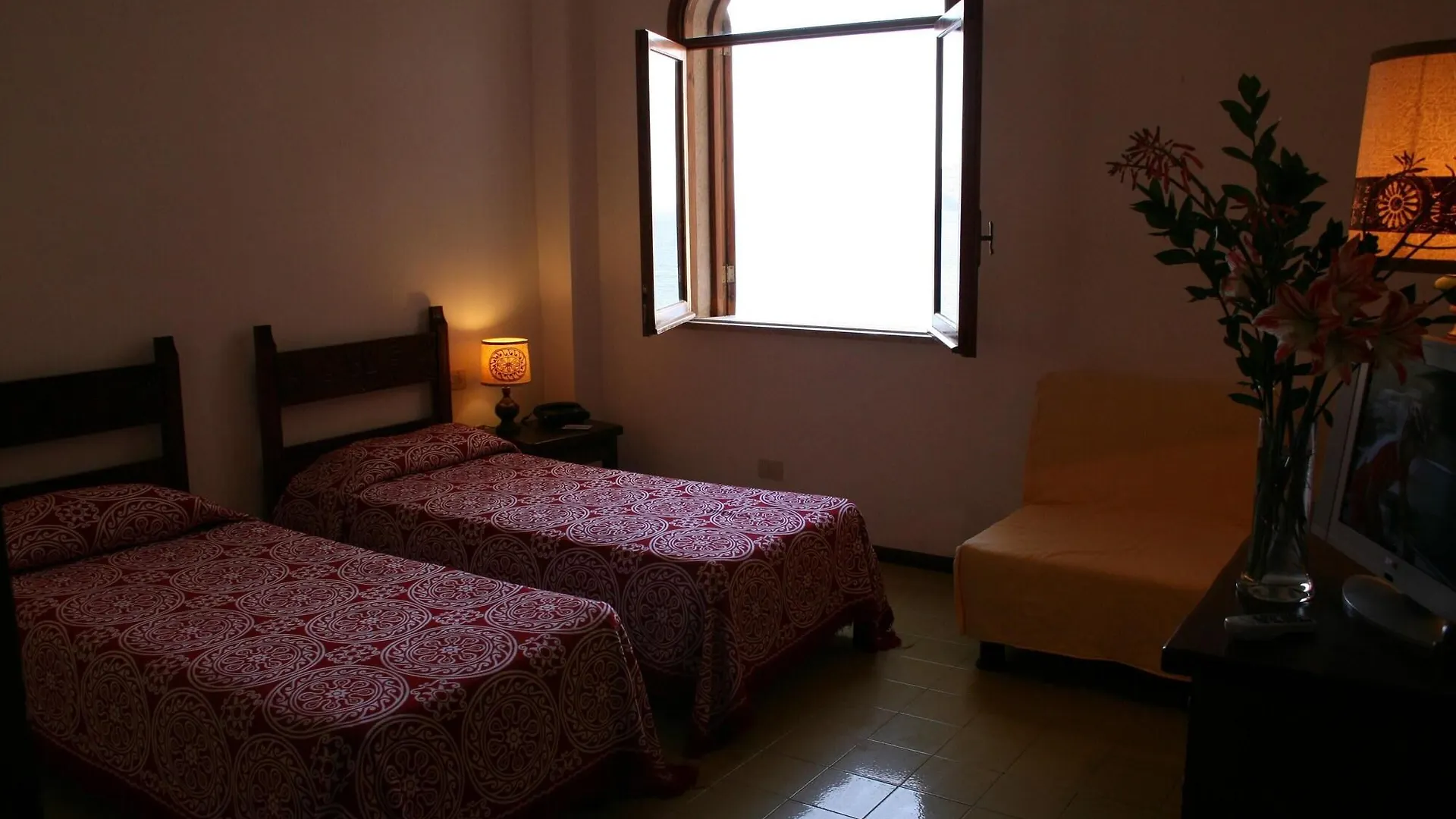 Hotel Carasco Lipari