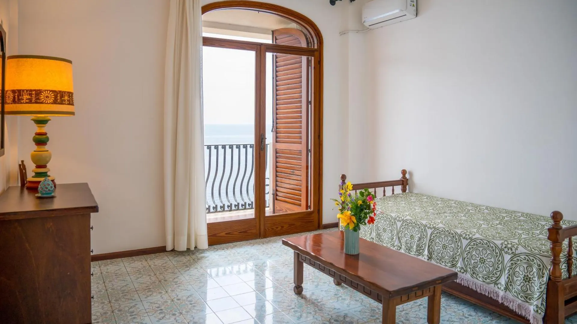 Hotel Carasco Lipari