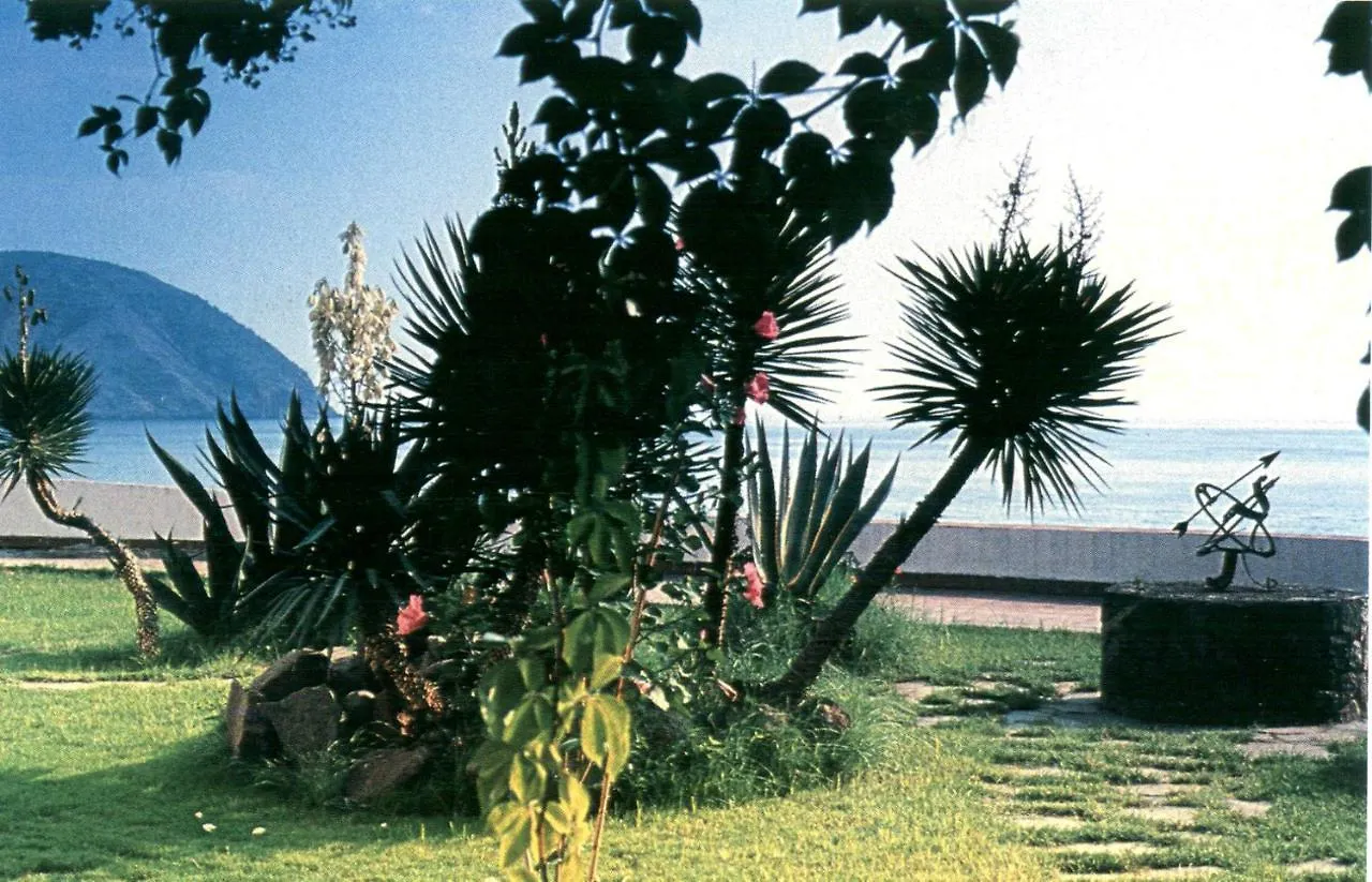 Hotel Carasco Lipari