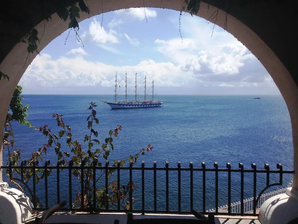 Hotel Carasco Lipari  4*, Lipari (Isola Lipari)