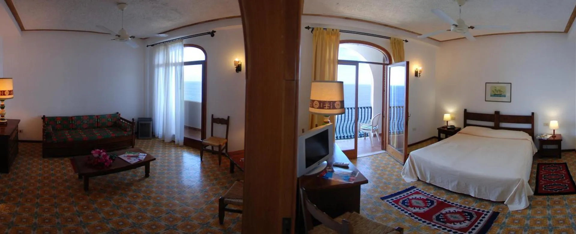 Hotel Carasco Lipari