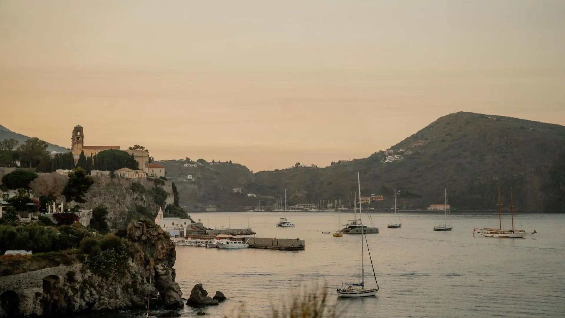 Hotel Carasco Lipari  Lipari (Isola Lipari)