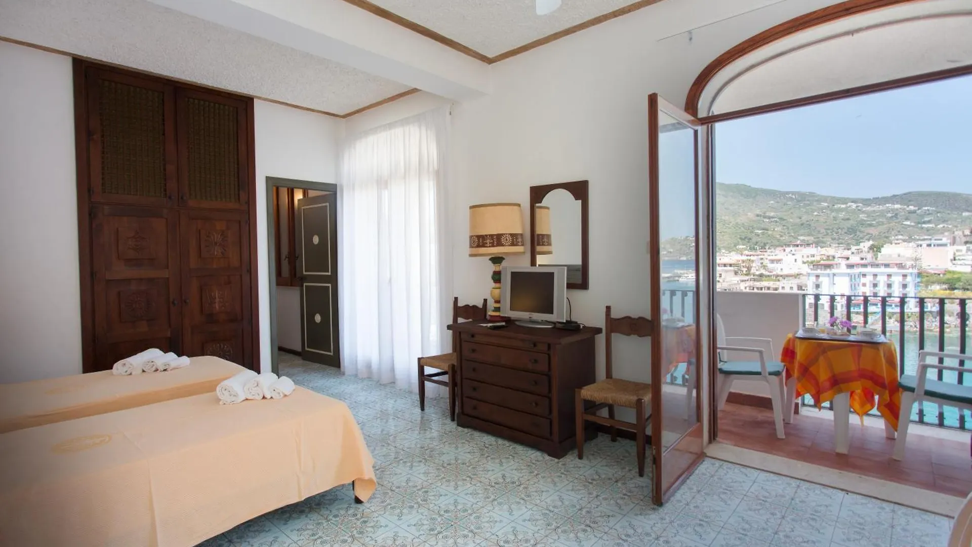 Hotel Carasco Lipari